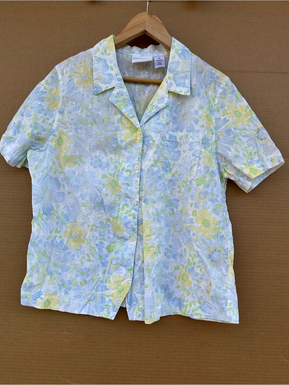 LC Lauren Conrad Flutter Sleeve Blouse Chambray Tie Front Blue Small Modern